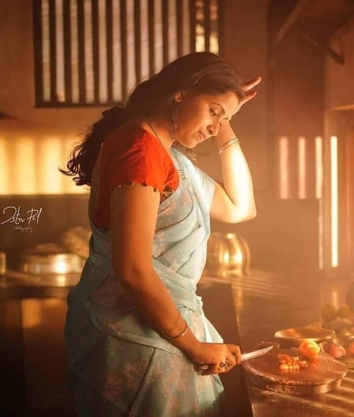 உண்மையும் பொய்யும் - காதல்